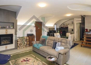 _MAX4553.jpg - Terratetto - Terracielo Via Parrocchia  43, Grosso - foto 1