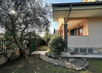 WhatsApp Image 2026-03-03 at 5.23.47 PM (2).jpeg - Villa Trifamiliare Via Svetonio 73, Guidonia Montecelio - foto 2