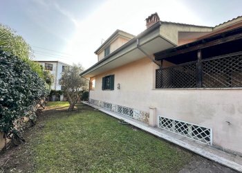 WhatsApp Image 2026-03-03 at 5.23.47 PM (3).jpeg - Villa Trifamiliare Via Svetonio 73, Guidonia Montecelio - foto 3