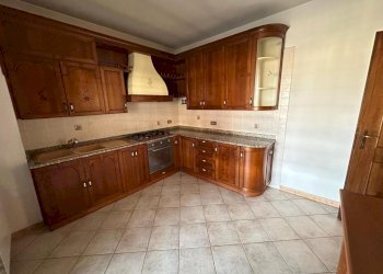 WhatsApp Image 2026-03-03 at 5.23.49 PM (2).jpeg - Villa Trifamiliare Via Svetonio 73, Guidonia Montecelio - foto 13