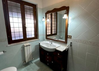 WhatsApp Image 2026-03-03 at 5.23.49 PM (5).jpeg - Villa Trifamiliare Via Svetonio 73, Guidonia Montecelio - foto 16