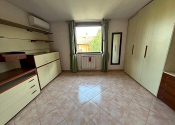 WhatsApp Image 2026-03-03 at 5.23.49 PM (12).jpeg - Villa Trifamiliare Via Svetonio 73, Guidonia Montecelio - foto 23