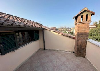 WhatsApp Image 2026-03-03 at 5.23.49 PM (19).jpeg - Villa Trifamiliare Via Svetonio 73, Guidonia Montecelio - foto 29