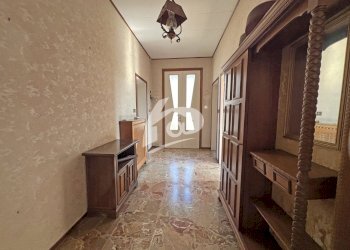 ingresso p2 - Casa indipendente Via Giuseppe Verdi 9, Sangiano - foto 15