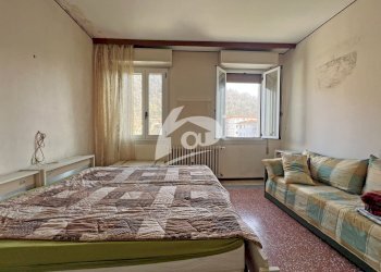 camera p2 - Casa indipendente Via Giuseppe Verdi 9, Sangiano - foto 17