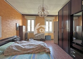 camera da letto p2 - Casa indipendente Via Giuseppe Verdi 9, Sangiano - foto 19