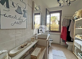 bagno piano terra - Villa a Schiera Via Gatè 31, Leggiuno - foto 15