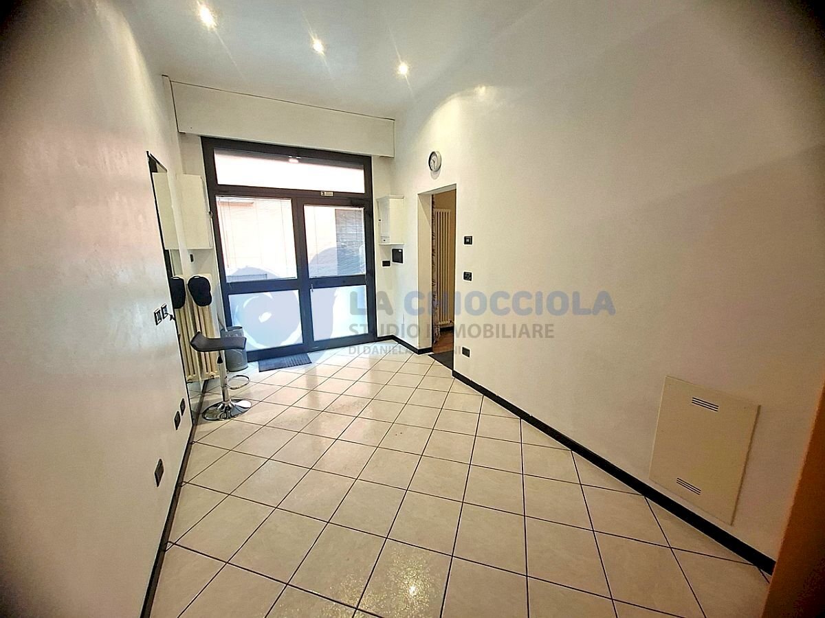 ingresso su reception - Office Bologna (neighborhood Centro Storico) - photo 3