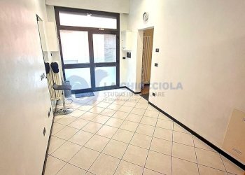 ingresso su reception - Office Bologna (neighborhood Centro Storico) - photo 4