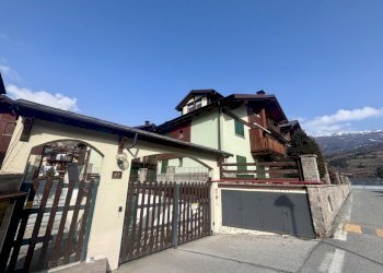 IMG_7196.JPG - Trilocale Via dei Laghi 41, Oulx - foto 23