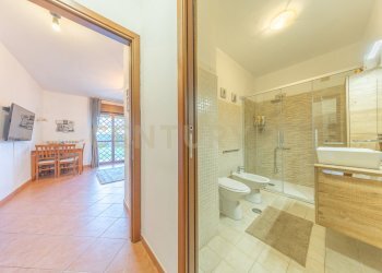 15.jpg - Appartamento Via Piero Corti 83, Roma (zona Colle Degli Abeti) - foto 14