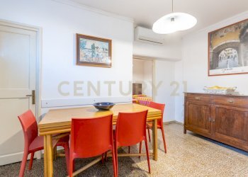 sala pranzo6.jpg - Appartamento Corso Garibaldi 15, Lucca - foto 19