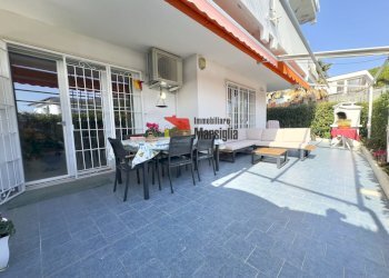 ae31bef5-7241-4636-abab-24b7132e73f0.jpg - Trilocale Strada Solaro 121, Sanremo - foto 30