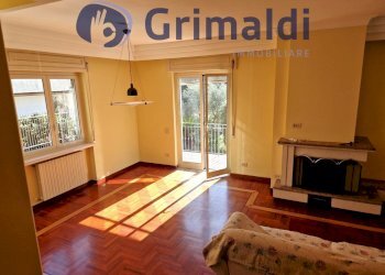 42.jpg - Villa Via Comunale Guantai Ad Orsolone 177, Napoli - photo 13