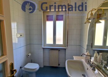 59.jpg - Villa Via Comunale Guantai Ad Orsolone 177, Napoli - photo 19