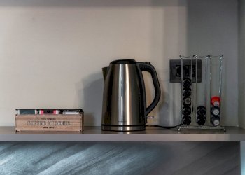 Two-room apartment Lungolario Trento 15, Como - photo 8