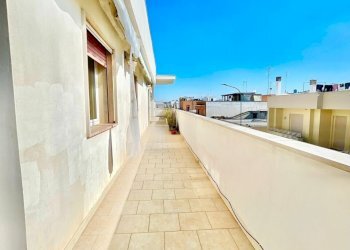 WhatsApp Image 2026-03-06 at 10.14.11 (1)_risultat - Quadrilocale Via Gioacchino Rossini 4, Porto Cesareo - foto 18