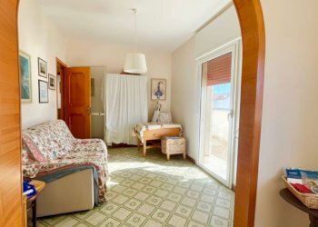 WhatsApp Image 2026-03-06 at 10.14.13 (1)_risultat - Quadrilocale Via Gioacchino Rossini 4, Porto Cesareo - foto 23