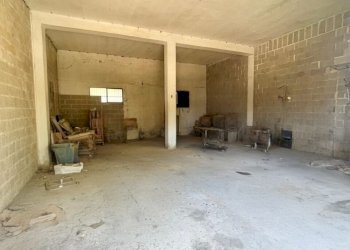 WhatsApp Image 2026-02-25 at 16.12.59 (2)_risultat - Magazzino Via Solano Li Belli 47, Lequile - foto 8