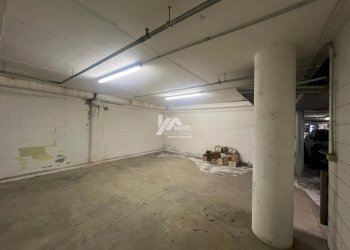 WhatsApp Image 2026-03-04 at 10.15.42 (2)_risultat - Box Viale Duca D'Aosta 30, Brescia - foto 2