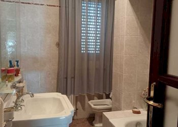 8f87dd2b-0464-4afd-b5b1-87dd613cd065.jpg - Appartamento Palermo - foto 13