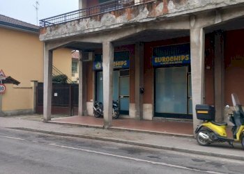 20260305_105657.jpg - Locale Commerciale Via Cavour 58, Sant'Angelo Lodigiano - foto 8