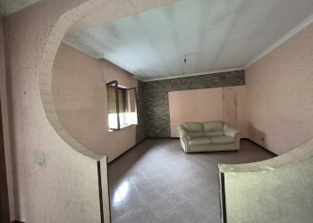 20260305_120902.jpg - Porzione di casa Via Canneto Morelli, Lamezia Terme - foto 2