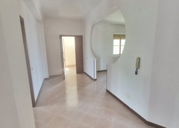 20260526_110925 - Portion of a house Via Canneto Morelli, Lamezia Terme - photo 3