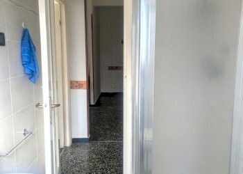 bagno - Quadrilocale Via Campomorone 75, Genova (zona Pontedecimo) - foto 9