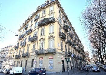 IMG_3451.JPG - Trilocale Corso Giulio Cesare 12, Torino (zona Aurora) - foto 2