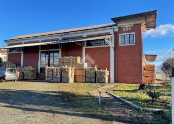 Capannone Capannone Via Marchierù, Cavour - foto 3