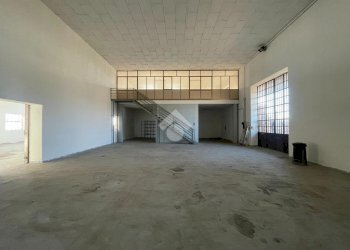 Capannone Capannone Via Marchierù, Cavour - foto 9