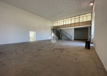 Capannone Capannone Via Marchierù, Cavour - foto 10