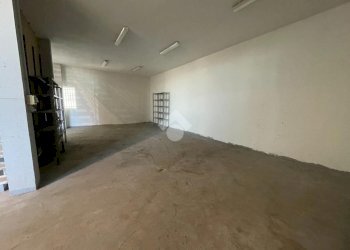 Capannone Capannone Via Marchierù, Cavour - foto 11