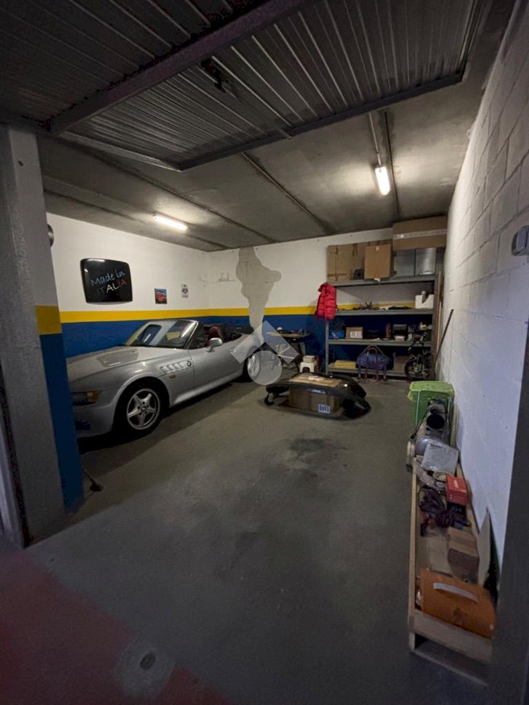 Box Viale Martiri della Libertà, Borgaro Torinese - photo 3