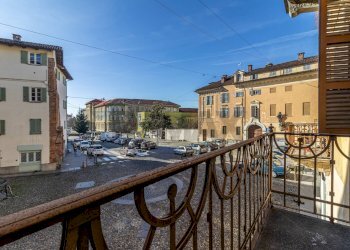 Portion of a house Piazza Giovanni Battista Cossato, 7 
 Centro, Biella - photo 25