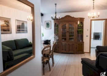 Three-room apartment Via San Donato, Granarolo dell'Emilia - photo 2