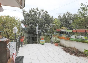 Trilocale Via Alberico Lanfranco, 50 
 Borgoratti, Genova (zona Borgoratti) - foto 1