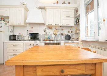 Trilocale Via Alberico Lanfranco, 50 
 Borgoratti, Genova (zona Borgoratti) - foto 52