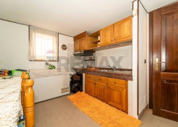 Villa via Tagliaferro, 86 
 Tagliaferro, Moncalieri - foto 51