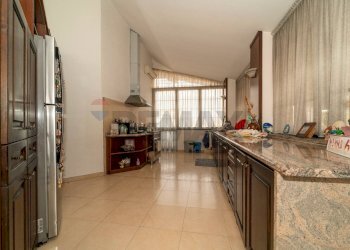 Villa via Tagliaferro, 86 
 Tagliaferro, Moncalieri - foto 57