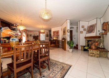 Villa via Tagliaferro, 86 
 Tagliaferro, Moncalieri - foto 76