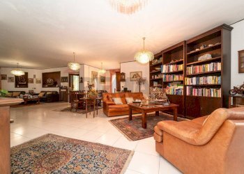 Villa via Tagliaferro, 86 
 Tagliaferro, Moncalieri - foto 78