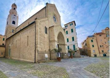 One-room apartment Via Debenedetti, Sanremo - photo 2