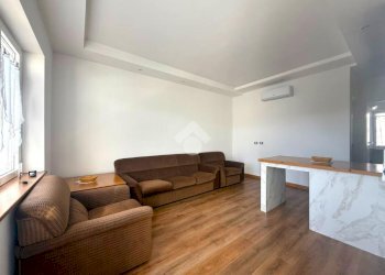 Semi-detached house Piazza Monsignore Antonio Torasso, Verolengo - photo 1