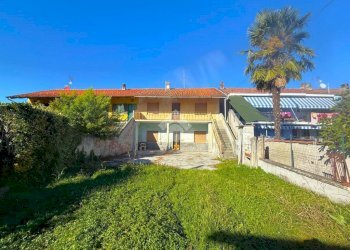 Semi-detached house Via Sant'Anna La Vetere, Verolengo - photo 1