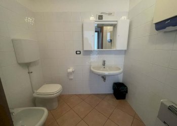 Locale Commerciale Casalfiumanese - foto 6