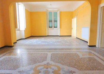 Appartamento Savona (zona Centro) - foto 1