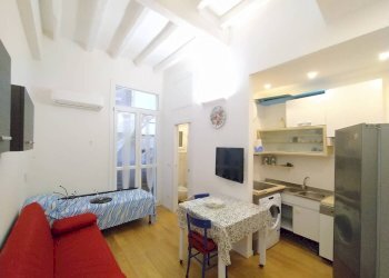 One-room apartment Vicolo Bolognetti, 26, Bologna (neighborhood Centro Storico) - photo 2