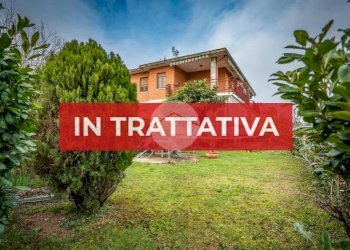 Three-room apartment Via Galileo Galilei, Volvera - photo 1